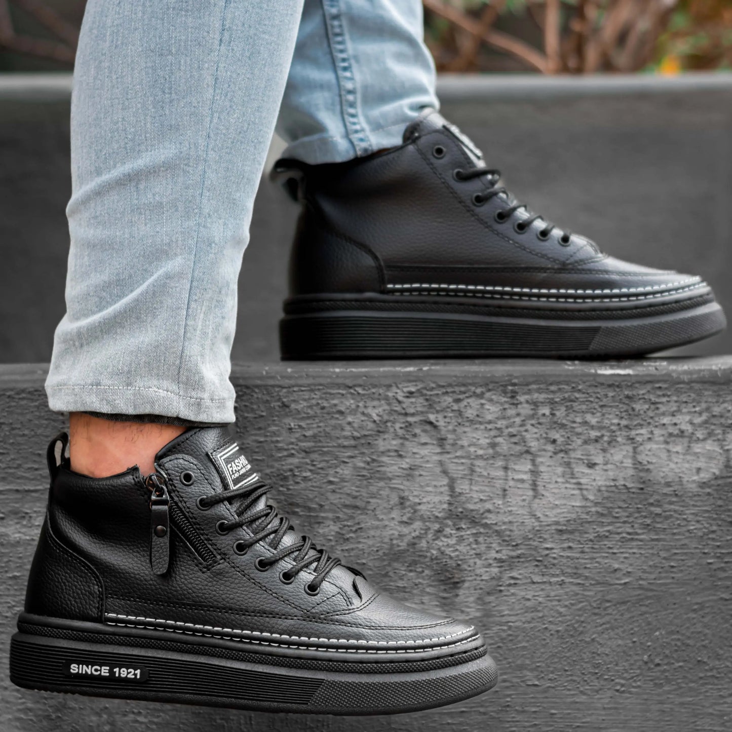 Botas con triple costura - Calidad y estilo