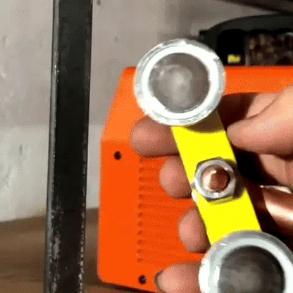 Soporte Magnético para Conexión en Soldadura